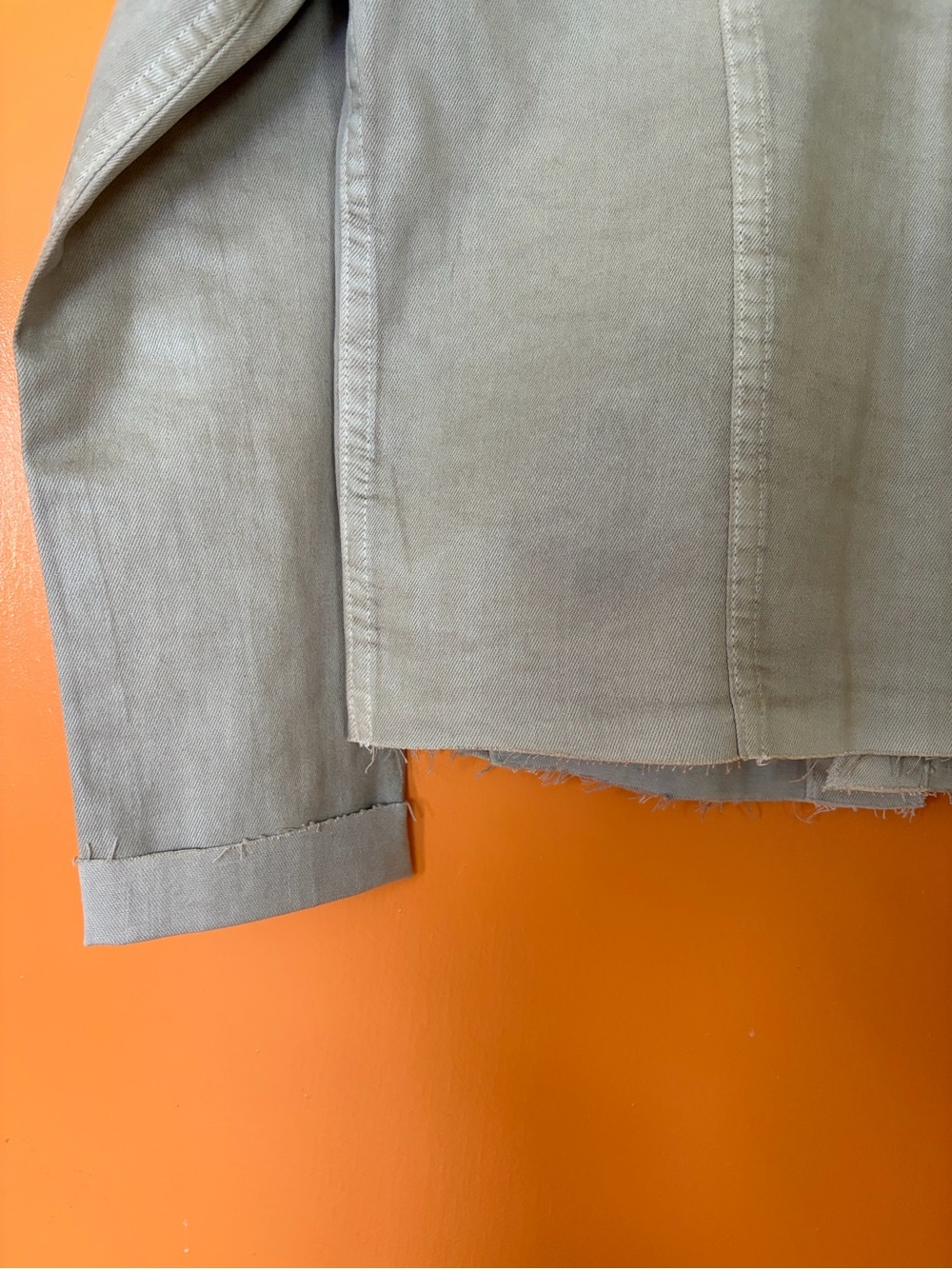 L'AGENCE Beige Cropped Denim Jacket - Picture 9 of 10